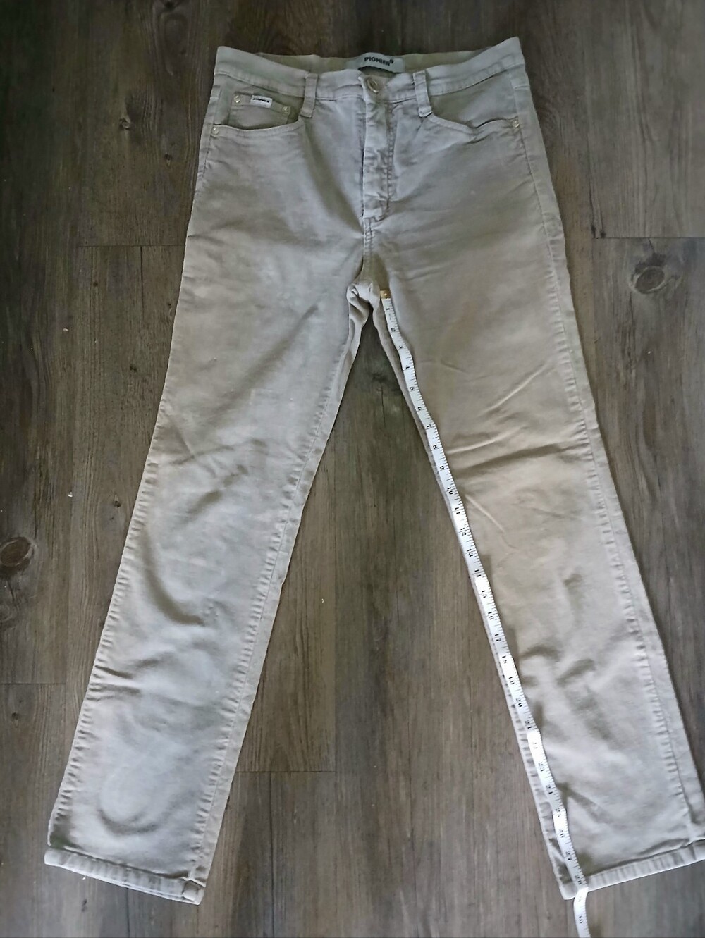 Straight leg women’s beige corduroy pants